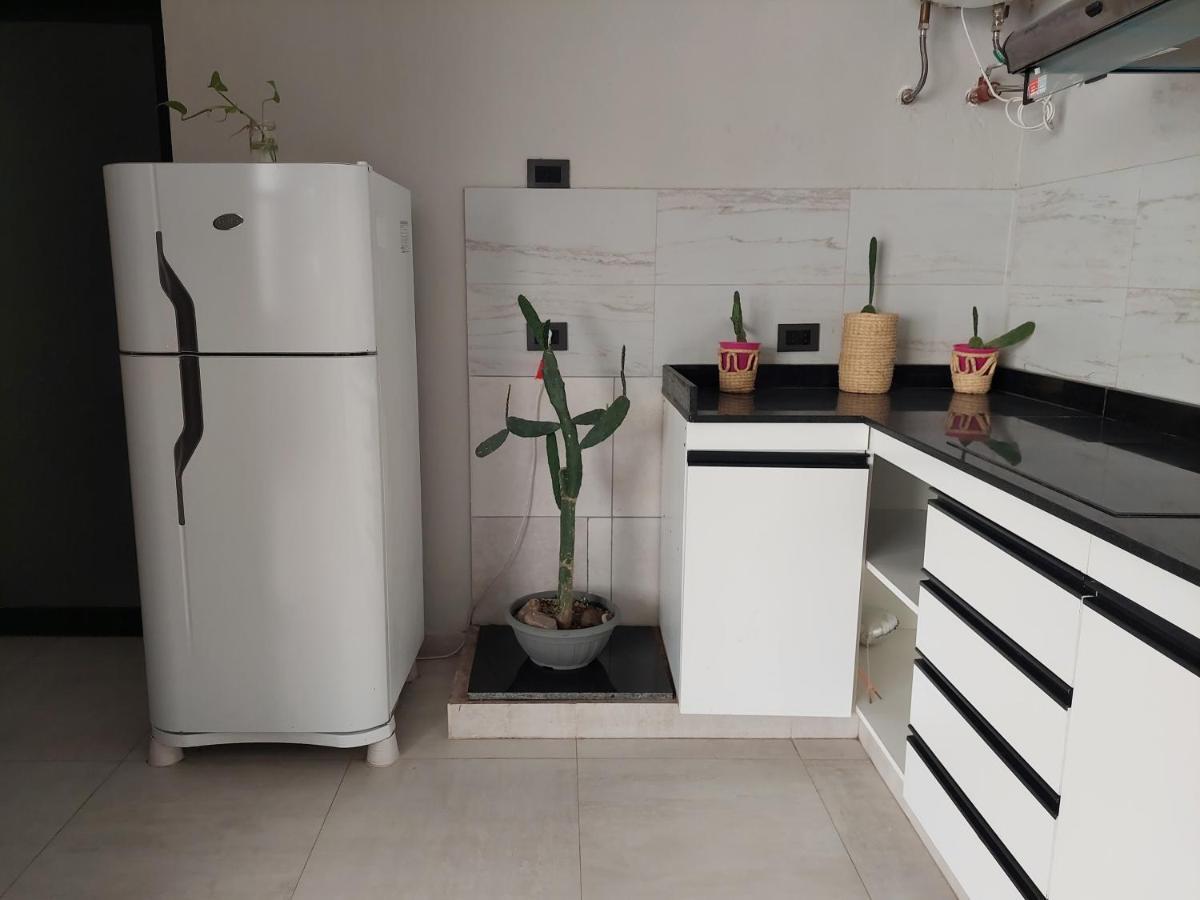 Residencia Frida Apartment Resistencia Bagian luar foto